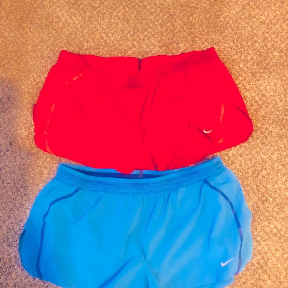 Women’s Nike athletic swish shorts